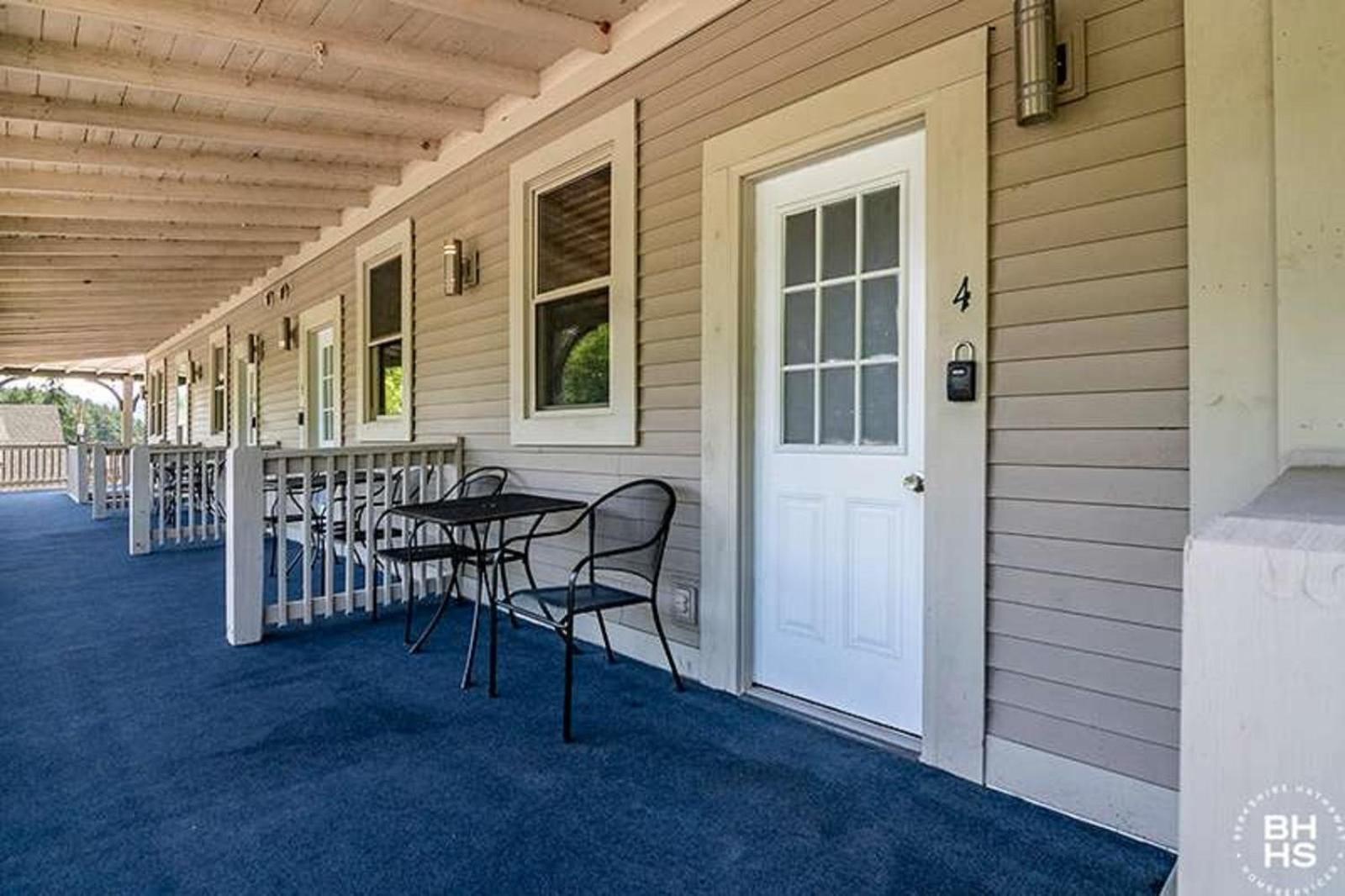 Downhill Lodge Condominium Lake Placid Exterior photo